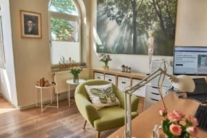 Wartebereich Liebscher & Bracht Praxis Sandra Boldt